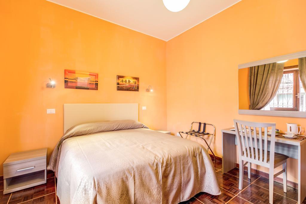 Domus Cornelia Bed & Breakfast Rome Exterior photo