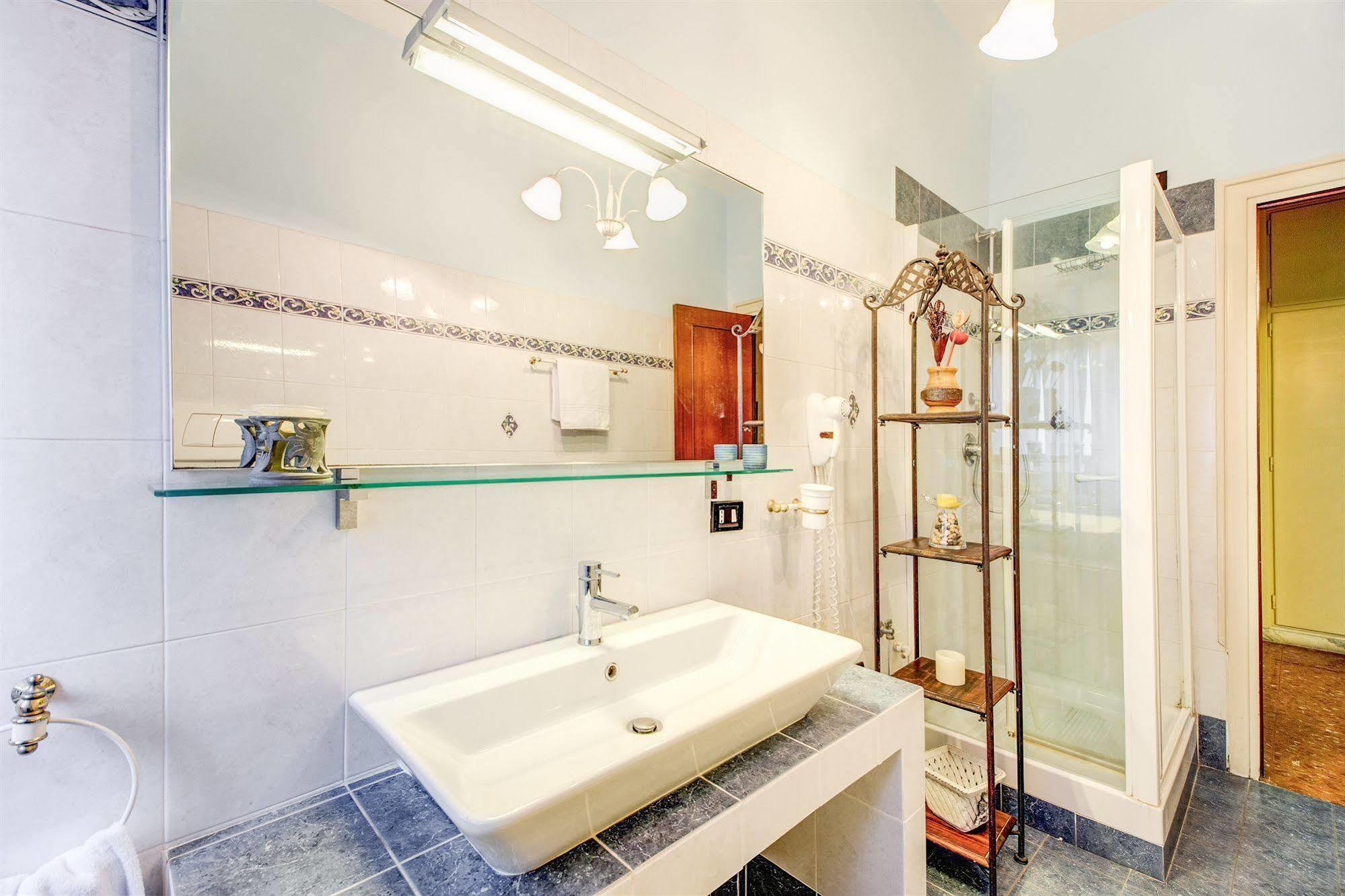 Domus Cornelia Bed & Breakfast Rome Exterior photo