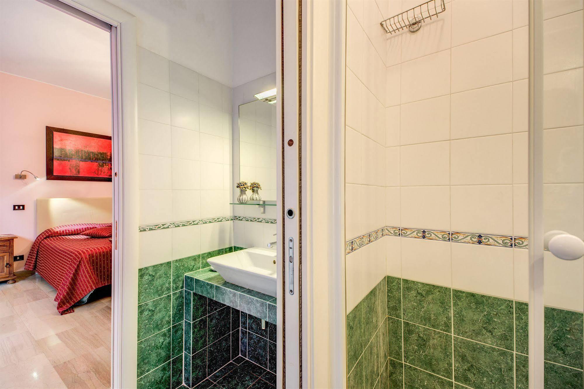 Domus Cornelia Bed & Breakfast Rome Exterior photo