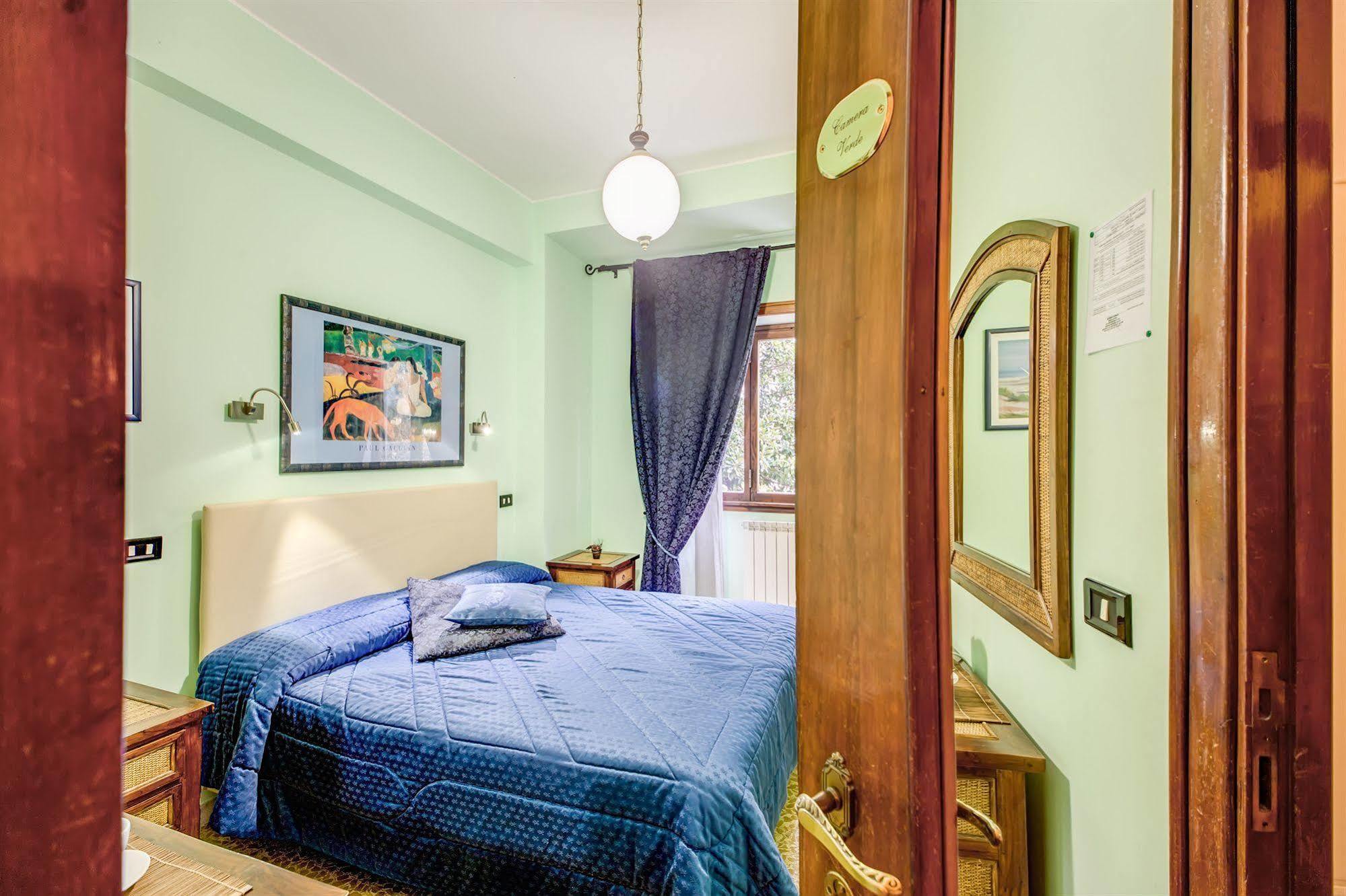 Domus Cornelia Bed & Breakfast Rome Exterior photo